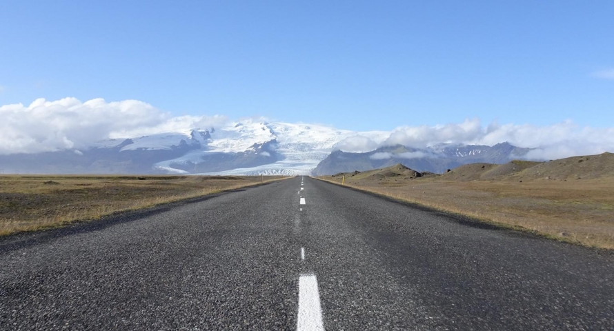 BuZa’s Blog – 5 redenen waarom je niet naar IJsland moet gaan…